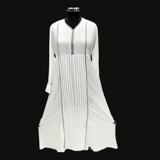 Stylish and Comfortable White Abaya – Designed by Design wAve