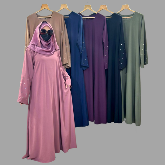 •  Classic Modest Abaya – Perfect for Daily and Party Wear